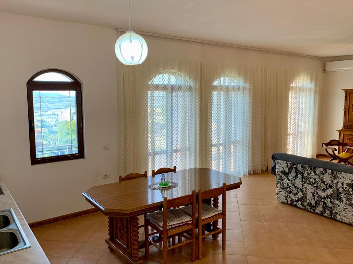 Guesthouse Villa Rosa Berat Eksteriør billede