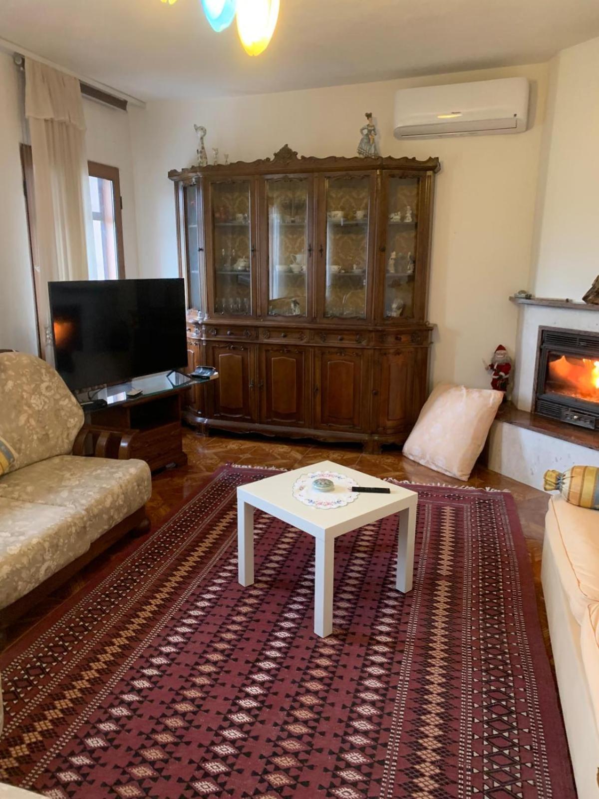 Guesthouse Villa Rosa Berat Eksteriør billede