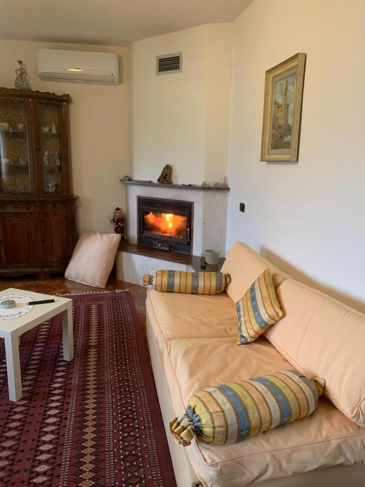 Guesthouse Villa Rosa Berat Eksteriør billede