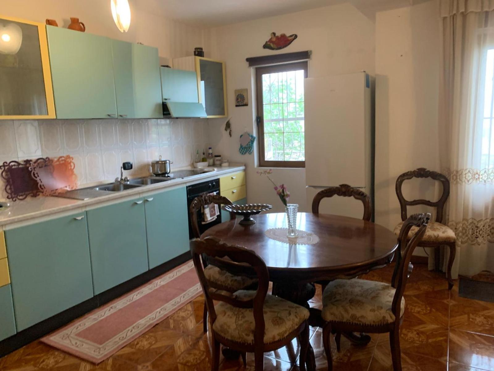 Guesthouse Villa Rosa Berat Værelse billede